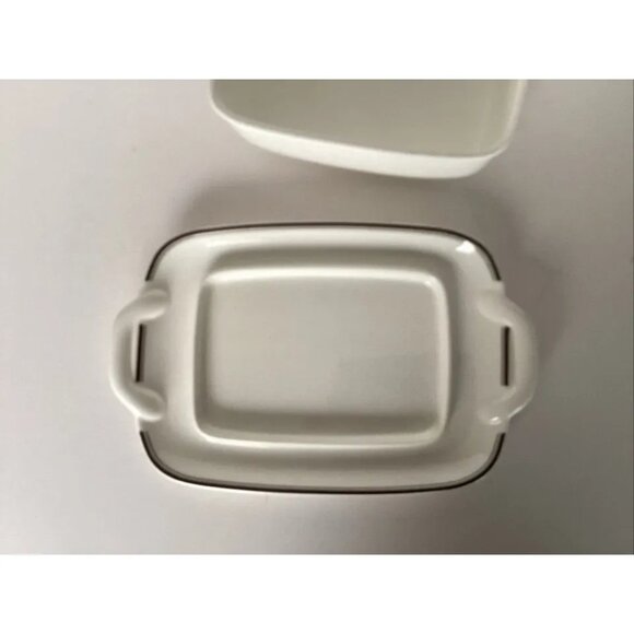 Villeroy & Boch Design Naif Village Covered Butter Dish - Picture 2 of 7